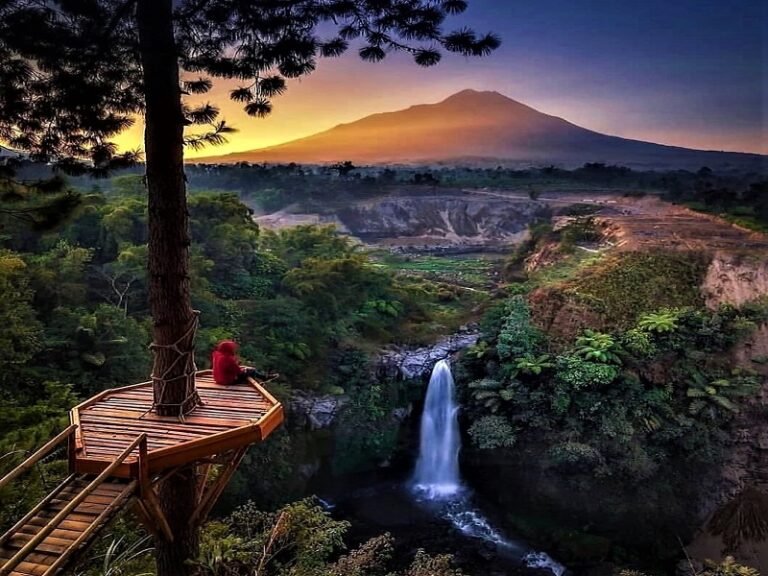 Air Terjun Sikulikap Berastagi4 768x576