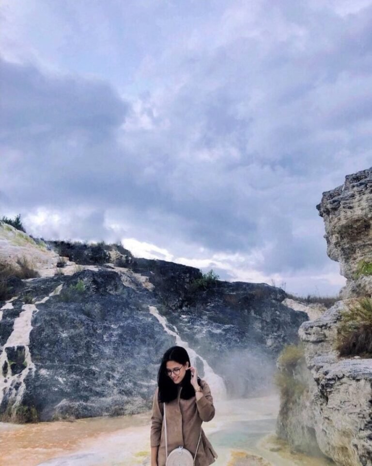 DtQf0PpVAAI1Jzw 819x1024 1 768x960