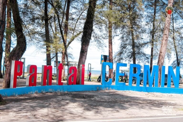 Pantai Keren di Pariaman 4 768x512