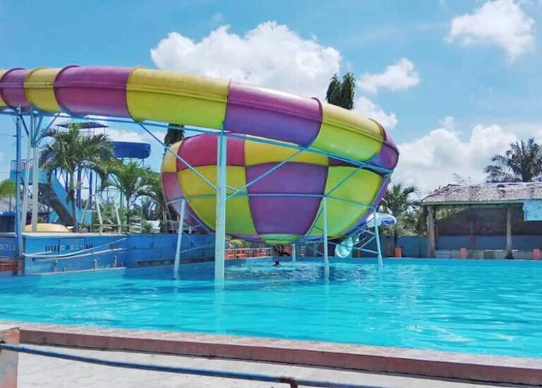 dogi park waterboom indrapura 768x549