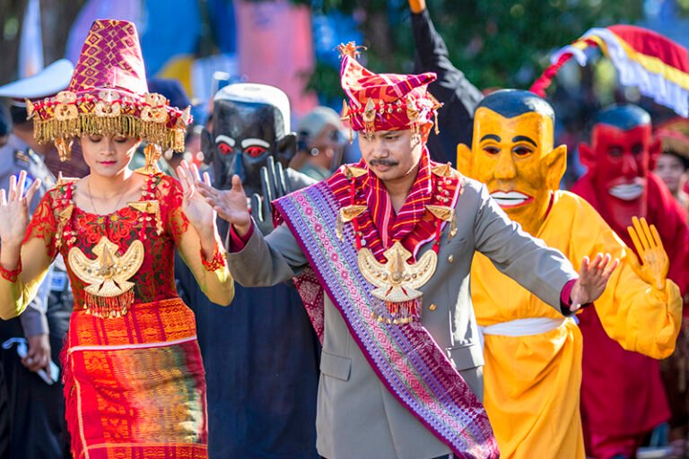 1 TONGGING 4 2 768x512