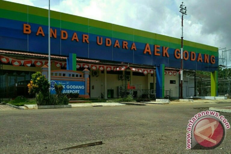 Bandara Aek Godang1 768x512