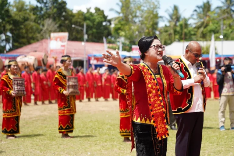 Festival Pesona Aek Hula3 768x513