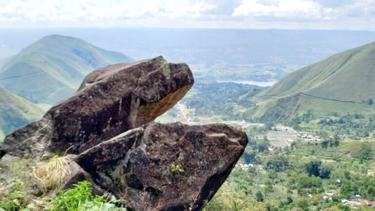 Batu Maroppa 768x432