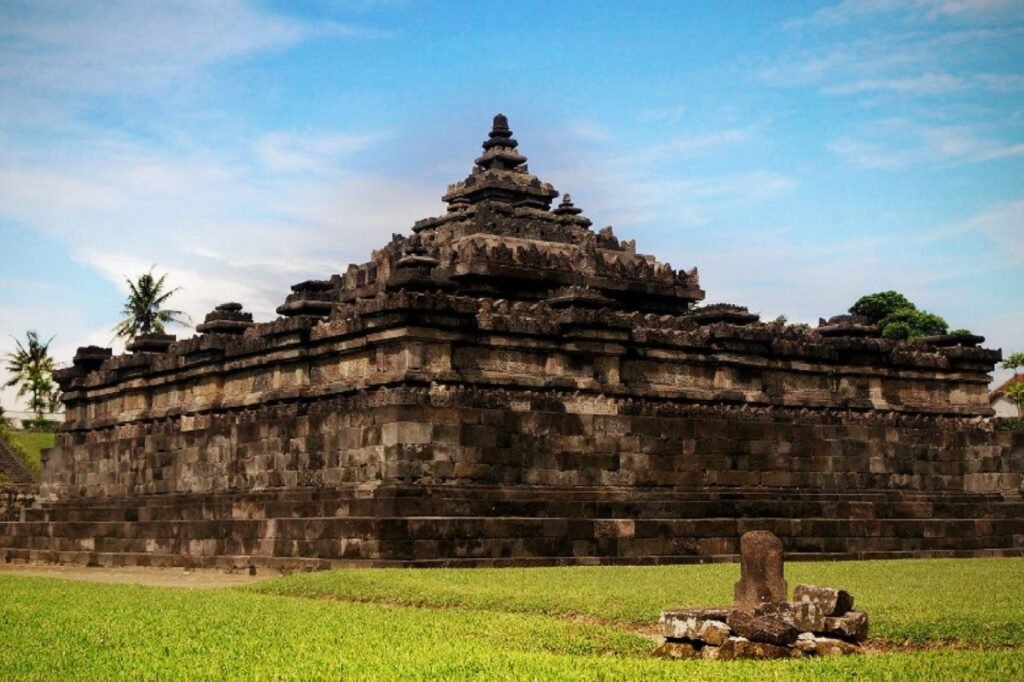 candi gunung sambisari 6 1024x682