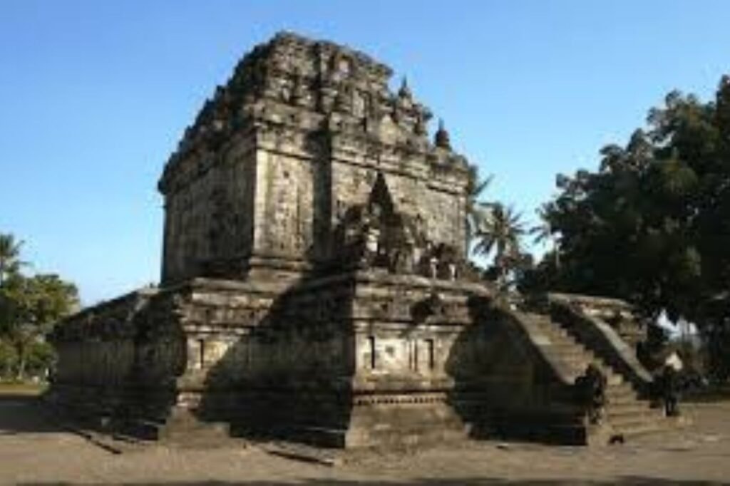 candi mendut  1024x682