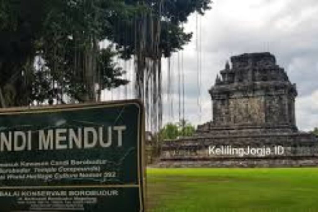 candi mendut 2 1024x682