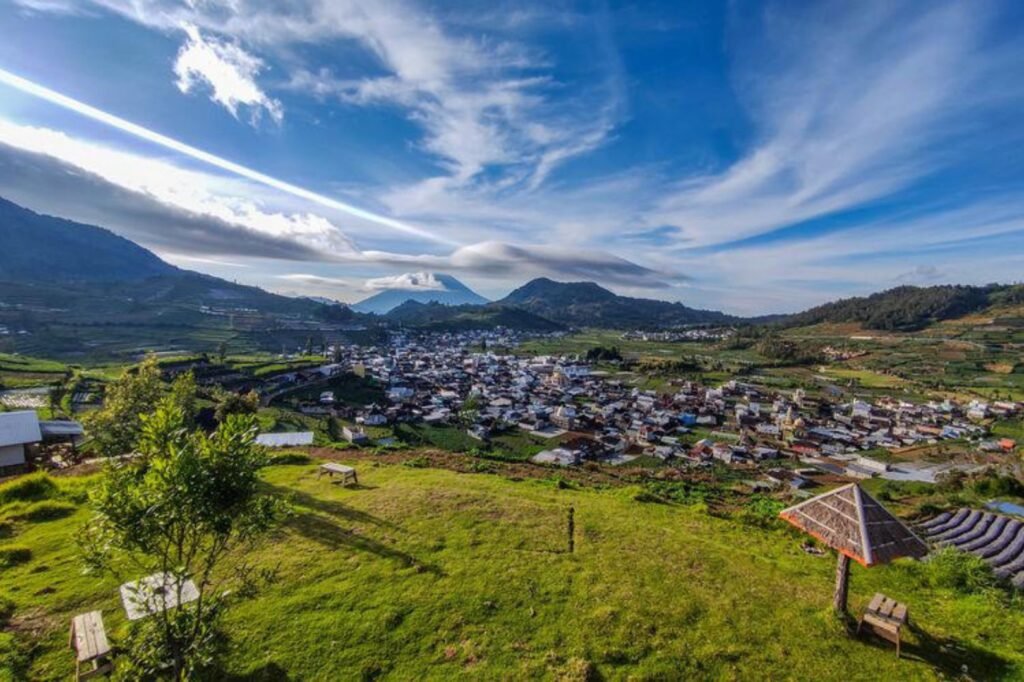 Bukit Scooter Dieng 1024x682