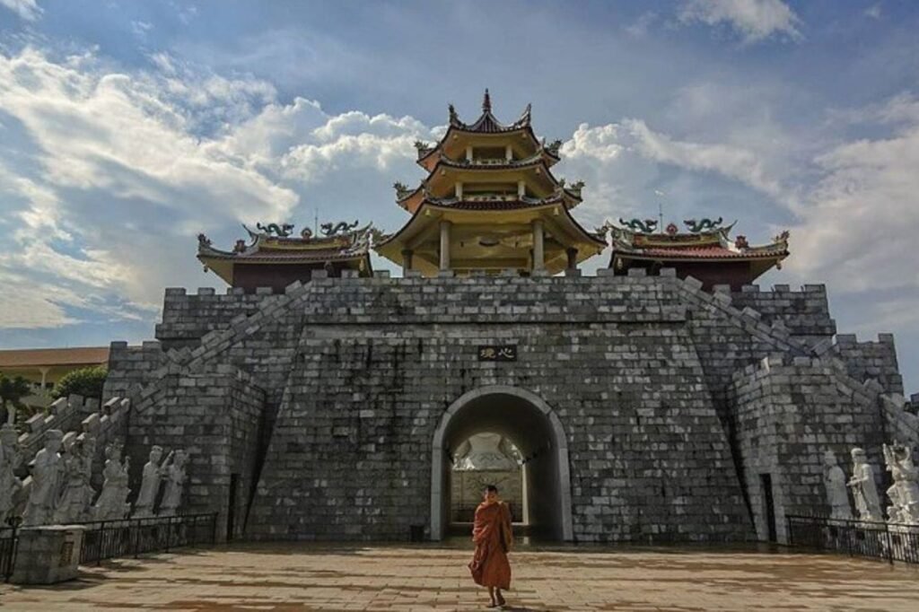 Vihara Patung Seribu4 1024x682