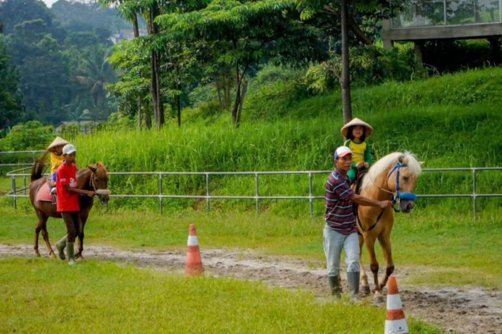 Wisata Kuntum Farmfield Bogor5 1024x682