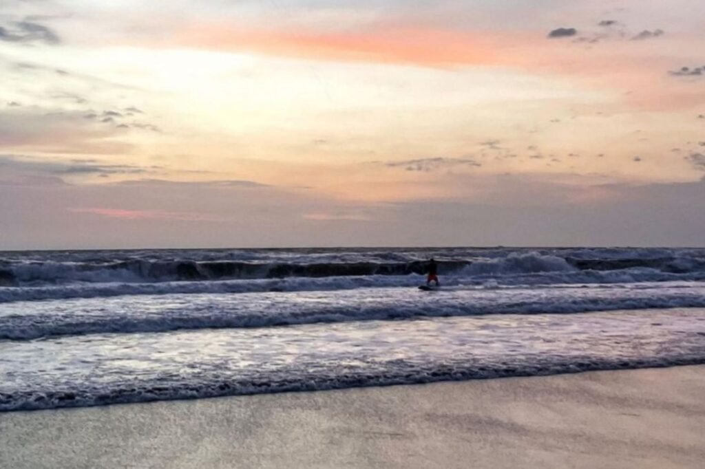 pantai petitenget bali 4 1024x682