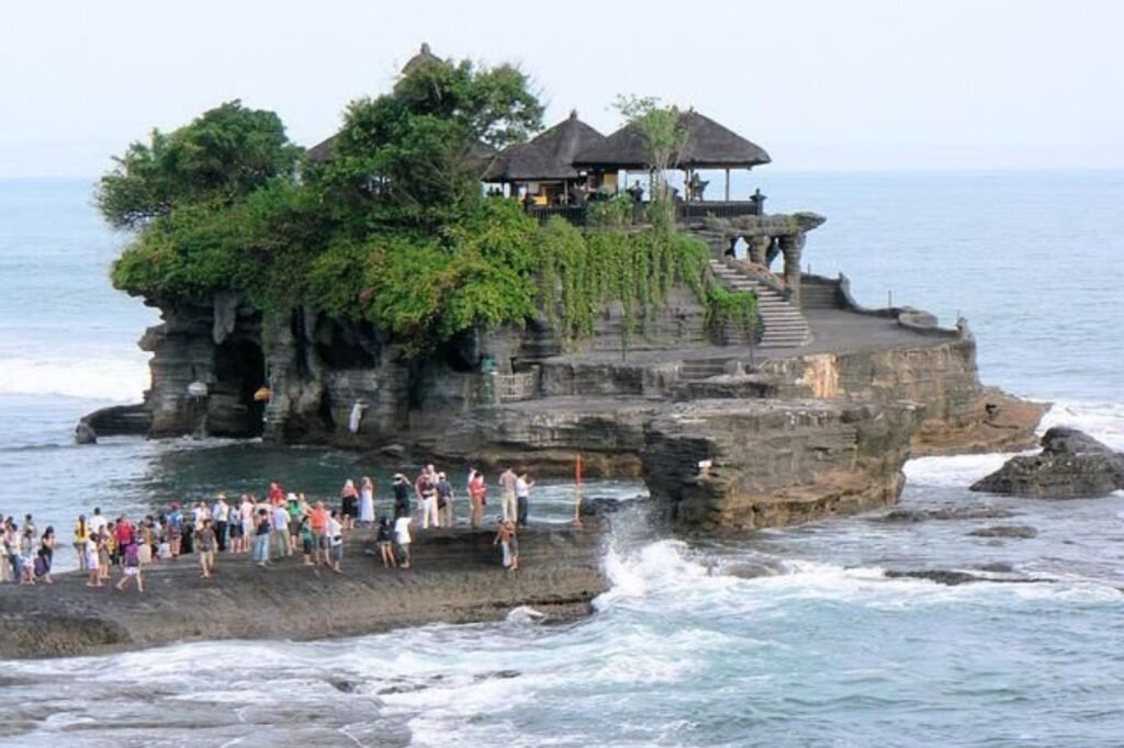 wisata tanah lot bali 2 1024x682