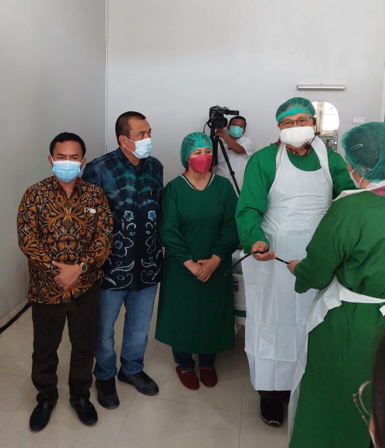 dr abiran nababan min 768x894