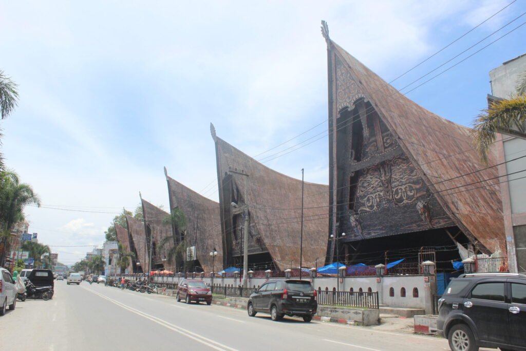 pasar balige scaled 1 1024x683