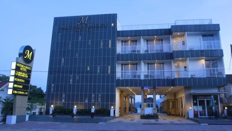 mutiara balige hotel