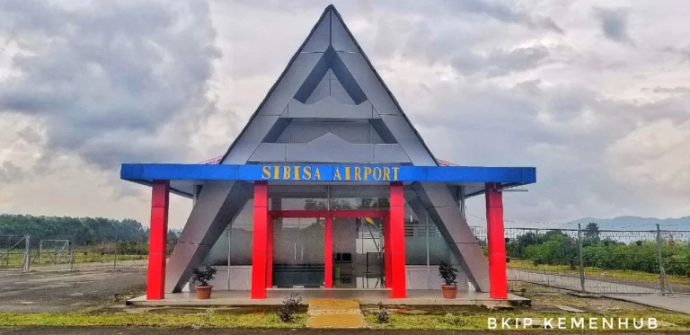 bandara sibisa5 768x373