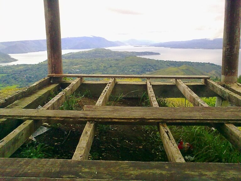danau toba ilustrasi sipinggan nuel nababan 1 768x576