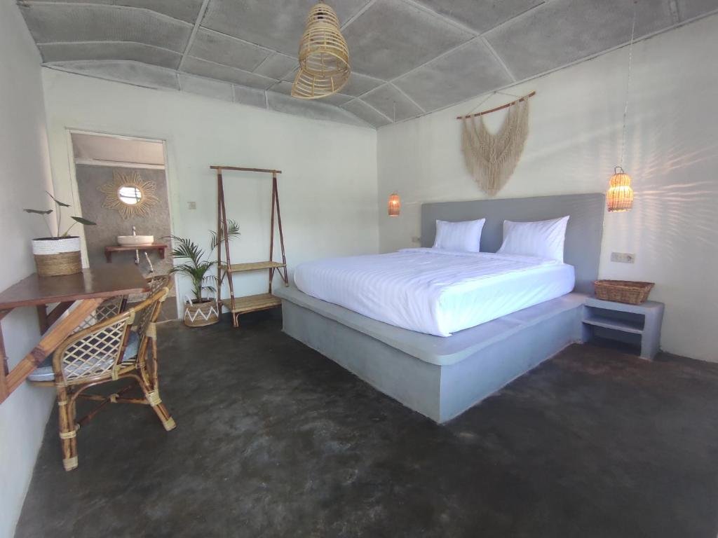 hub tata cafe guesthouse3
