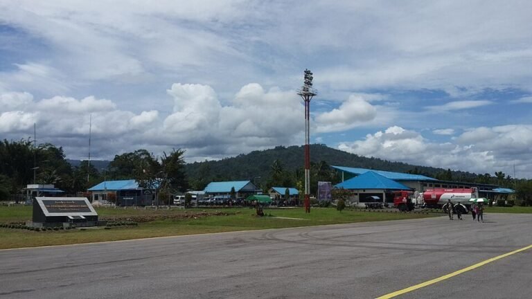 ilustrasi bandara abdul haris nasution bukan foto lokasi 1 1 768x432