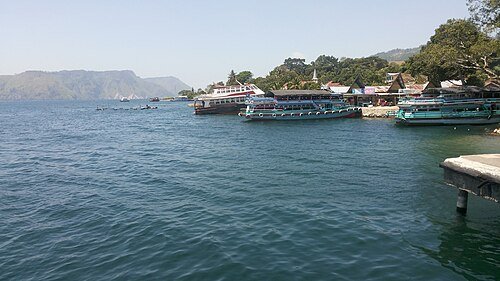 pelabuhan ajibata 1